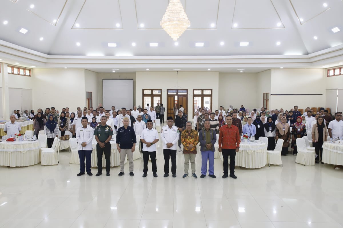 Diskominfosan Malut Gelar Rakor Percepatan Pemerintahan Digital